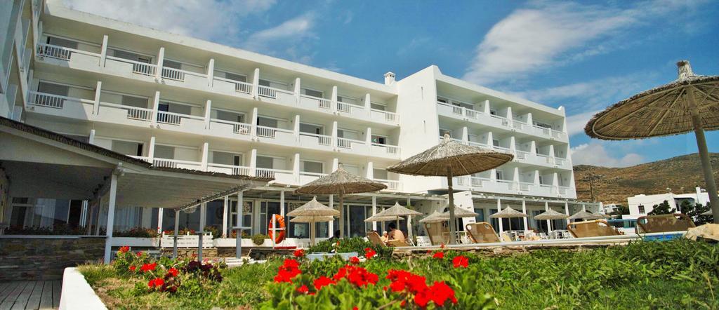 Tinos Beach Hotel Экстерьер фото