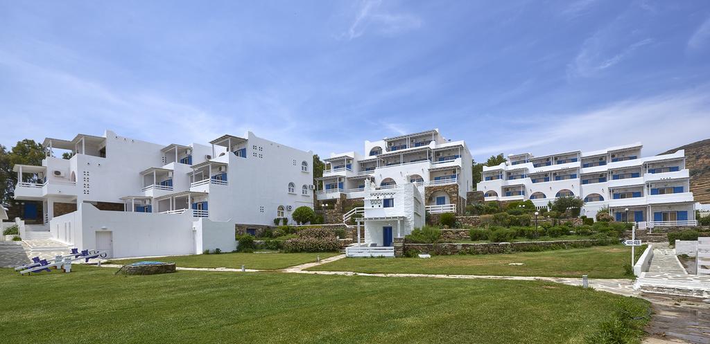 Tinos Beach Hotel Экстерьер фото