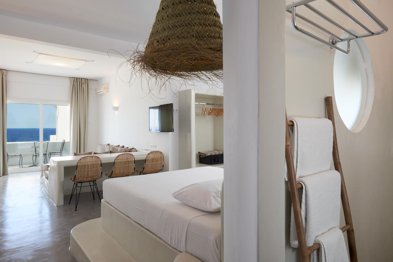 Tinos Beach Hotel Экстерьер фото