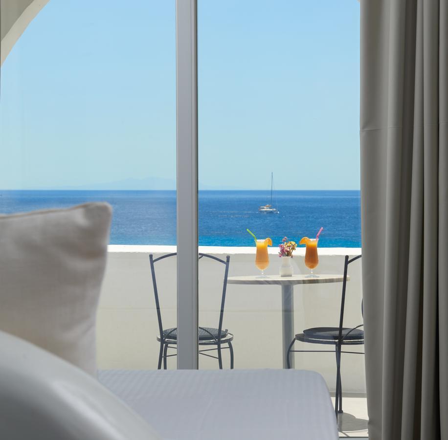 Tinos Beach Hotel Экстерьер фото